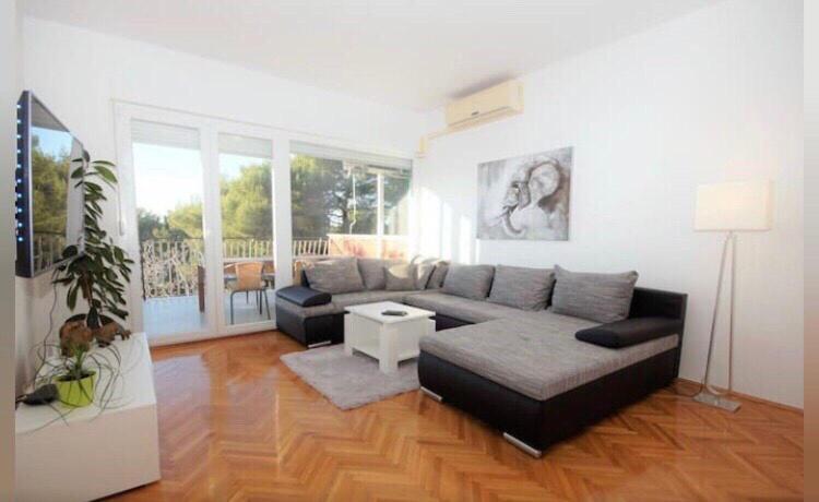Apartment Deni Pula Buitenkant foto